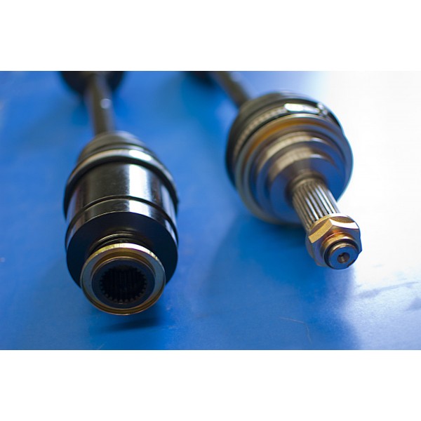 1 x New FRONT CV Drive Shaft for Subaru Impreza non-ABS 93-01 (Left or Right)