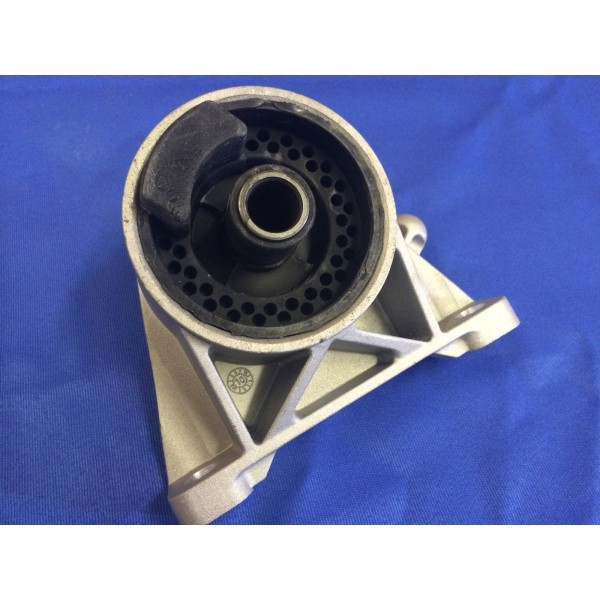 Quality Holden Astra TS AH Auto 1.8L Automatic Front Engine Mount 1998-2010