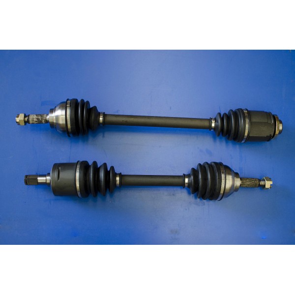 1 x New CV Drive Shaft for Mitsubishi Magna TR TS 2.6L (excl. SE) Auto 92-97