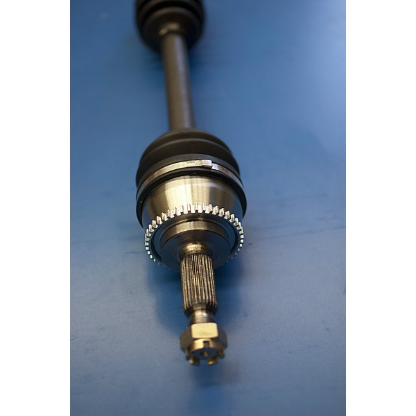 1 x New CV Drive Shaft Mitsubishi Magna TE TF TH TJ TL VRX / Verada KE KF KH